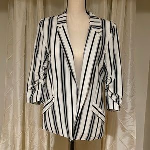 Black and white striped blazer - size M